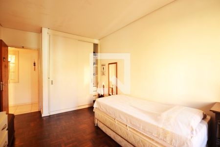 Casa à venda com 292m², 3 quartos e 3 vagasQuarto 2