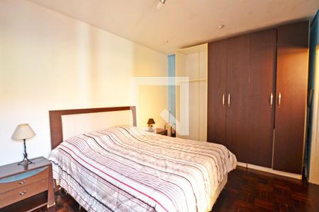 Casa à venda com 292m², 3 quartos e 3 vagasSuíte