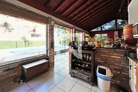 Casa à venda com 292m², 3 quartos e 3 vagasCozinha