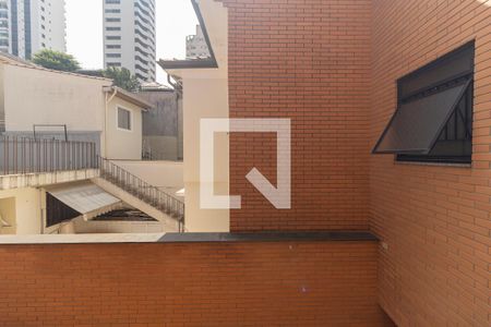 Casa à venda com 390m², 5 quartos e 4 vagas Casa à venda com 390m², 5 quartos e 4 vagasVista do Quarto 3
