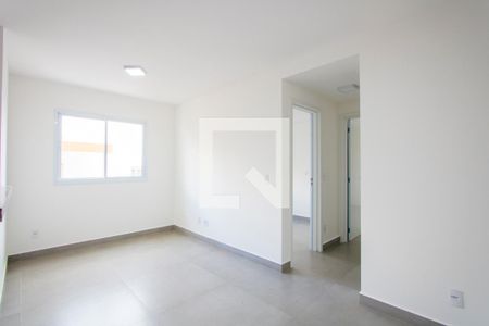Sala de apartamento para alugar com 2 quartos, 47m² em Centro, Santo André