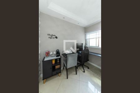 Apartamento à venda com 168m², 3 quartos e 2 vagasEscritório