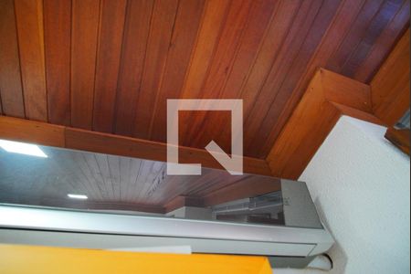 Casa à venda com 340m², 4 quartos e 2 vagasEscritório 