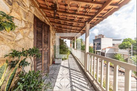 Casa à venda com 280m², 3 quartos e 3 vagasVaranda do Salão de Festas