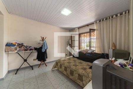 Casa à venda com 280m², 3 quartos e 3 vagasSuíte