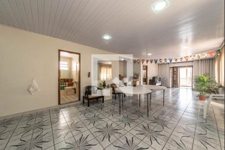 Casa à venda com 280m², 3 quartos e 3 vagasSalão de Festas - Churrasqueira