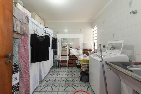 Casa à venda com 280m², 3 quartos e 3 vagasLavanderia