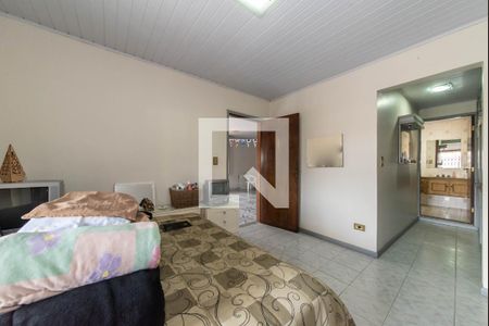 Casa à venda com 280m², 3 quartos e 3 vagasSuíte