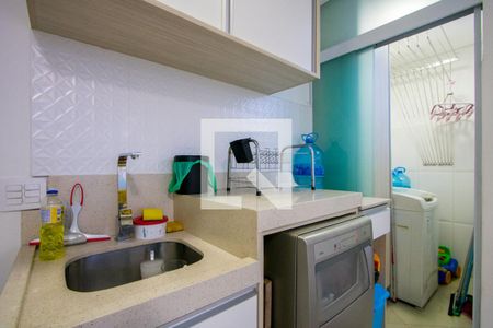 Apartamento à venda com 90m², 2 quartos e 1 vagaÁrea de serviço