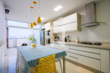 Apartamento à venda com 90m², 2 quartos e 1 vagaCozinha