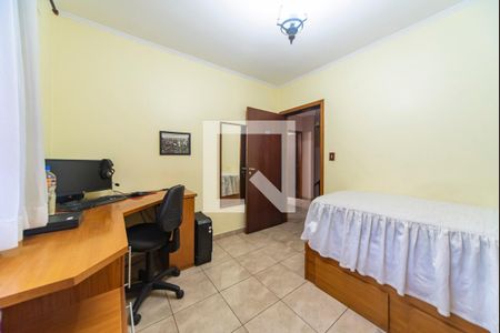 Casa à venda com 295m², 3 quartos e 3 vagasQuarto 2