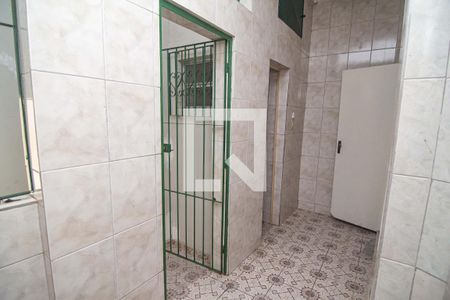 Casa à venda com 253m², 5 quartos e 1 vagaÁrea de Serviço