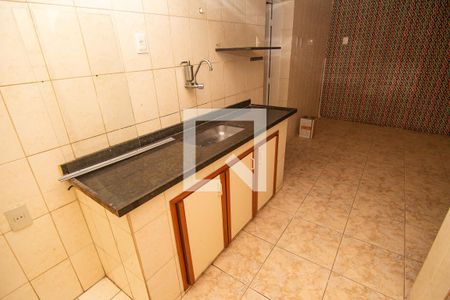 Casa à venda com 253m², 5 quartos e 1 vagaCozinha