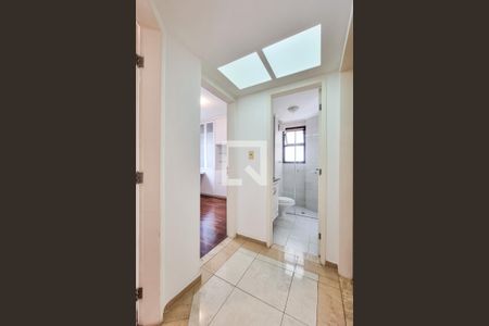 Corredor de apartamento para alugar com 3 quartos, 84m² em Parque Residencial Aquarius, São José dos Campos