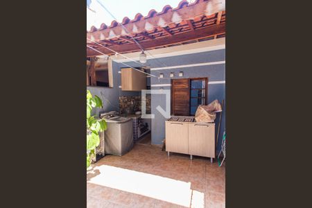 Casa à venda com 92m², 2 quartos e 1 vaga Casa à venda com 92m², 2 quartos e 1 vagaÁrea de Serviço