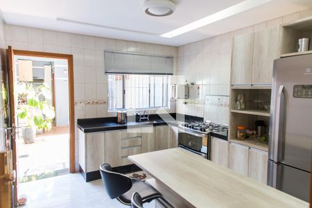 Casa à venda com 92m², 2 quartos e 1 vaga Casa à venda com 92m², 2 quartos e 1 vagaCozinha