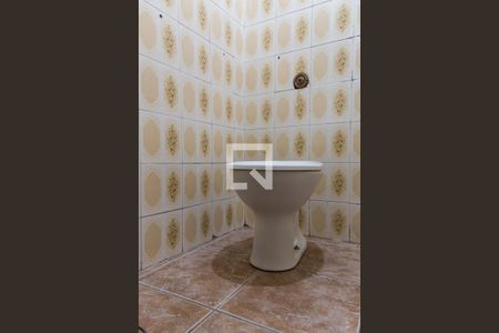 Casa à venda com 92m², 2 quartos e 1 vaga Casa à venda com 92m², 2 quartos e 1 vagaBanheiro de Serviço