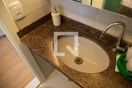 Casa à venda com 191m², 3 quartos e 2 vagas Casa à venda com 191m², 3 quartos e 2 vagasBanheiro da Suíte 1 - Pia