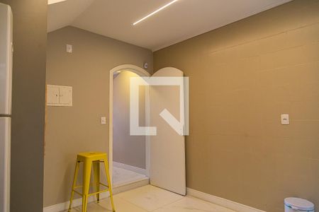 Casa à venda com 191m², 3 quartos e 2 vagas Casa à venda com 191m², 3 quartos e 2 vagasCozinha