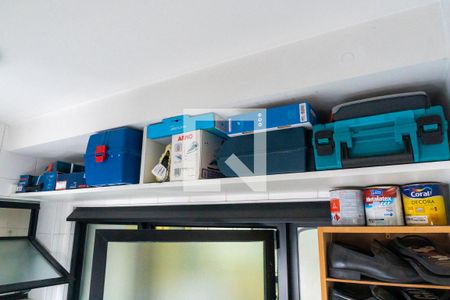 Apartamento à venda com 84m², 3 quartos e 2 vagas Apartamento à venda com 84m², 3 quartos e 2 vagasÁrea de Serviço Detalhe