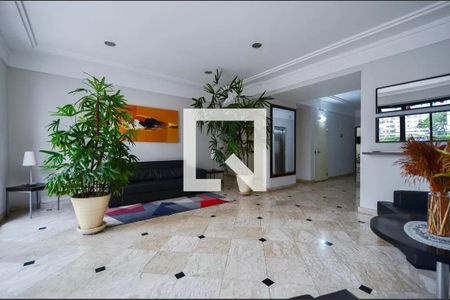 Apartamento à venda com 84m², 3 quartos e 2 vagas Apartamento à venda com 84m², 3 quartos e 2 vagasHall de entrada