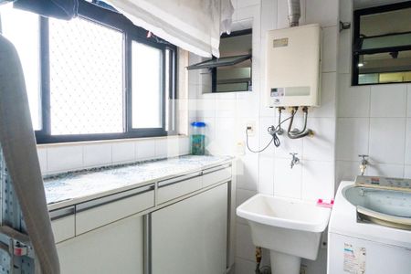 Apartamento à venda com 84m², 3 quartos e 2 vagas Apartamento à venda com 84m², 3 quartos e 2 vagasÁrea de Serviço