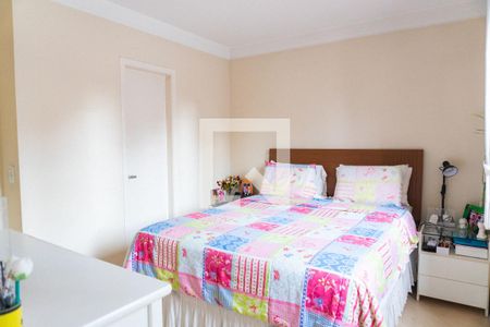 Apartamento à venda com 84m², 3 quartos e 2 vagas Apartamento à venda com 84m², 3 quartos e 2 vagasSuite