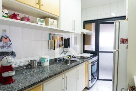 Apartamento à venda com 84m², 3 quartos e 2 vagas Apartamento à venda com 84m², 3 quartos e 2 vagasCozinha
