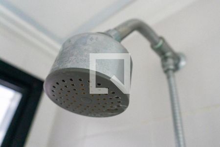 Apartamento à venda com 84m², 3 quartos e 2 vagas Apartamento à venda com 84m², 3 quartos e 2 vagasBanheiro Social Detalhe