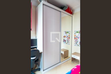 Apartamento à venda com 84m², 3 quartos e 2 vagas Apartamento à venda com 84m², 3 quartos e 2 vagasQuarto 2 - Armários