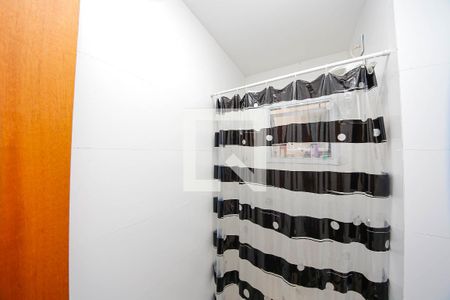 Apartamento à venda com 57m², 2 quartos e sem vaga Apartamento à venda com 57m², 2 quartos e sem vagaBanheiro