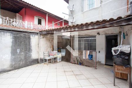 Casa à venda com 158m², 3 quartos e 2 vagasTerraço