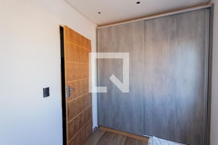 Casa à venda com 150m², 3 quartos e 2 vagas Casa à venda com 150m², 3 quartos e 2 vagasQuarto 2
