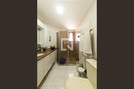 Apartamento à venda com 114m², 3 quartos e 2 vagasBanheiro da Suíte