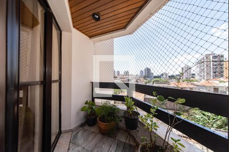 Apartamento à venda com 114m², 3 quartos e 2 vagasVaranda