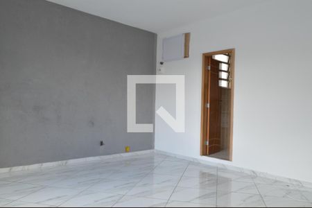 Casa de condomínio à venda com 308m², 5 quartos e 1 vagaSuíte