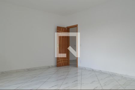 Casa de condomínio à venda com 308m², 5 quartos e 1 vagaQuarto 4