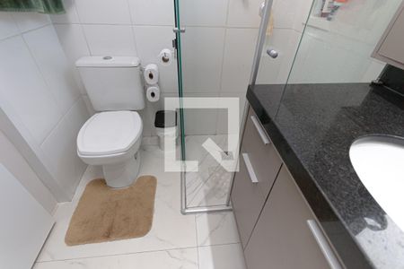 Casa à venda com 154m², 3 quartos e 3 vagas Casa à venda com 154m², 3 quartos e 3 vagasBanheiro da Suíte