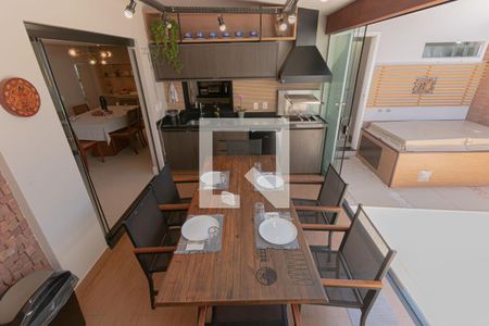 Casa à venda com 154m², 3 quartos e 3 vagas Casa à venda com 154m², 3 quartos e 3 vagasÁrea gourmet