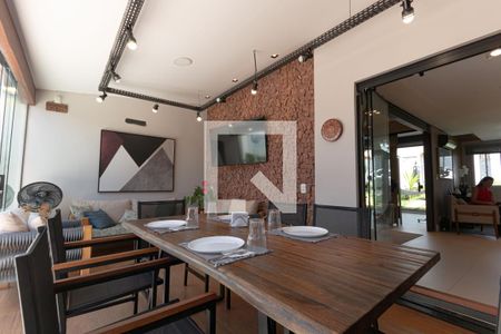 Casa à venda com 154m², 3 quartos e 3 vagas Casa à venda com 154m², 3 quartos e 3 vagasÁrea gourmet