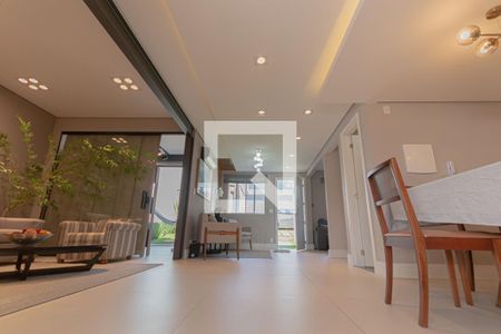Casa à venda com 154m², 3 quartos e 3 vagas Casa à venda com 154m², 3 quartos e 3 vagasSala de Jantar