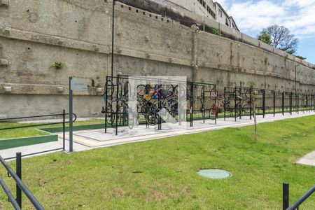 Apartamento à venda com 40m², 2 quartos e sem vaga Apartamento à venda com 40m², 2 quartos e sem vagaÁrea comum - Bicicletário