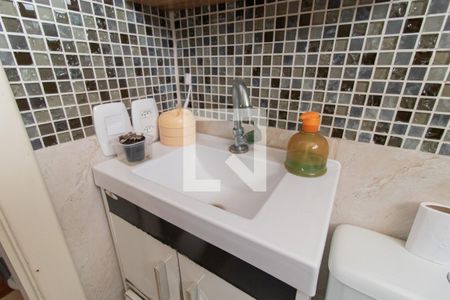 Apartamento à venda com 122m², 2 quartos e 2 vagas Apartamento à venda com 122m², 2 quartos e 2 vagasBanheiro 2