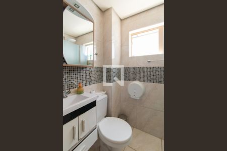 Apartamento à venda com 122m², 2 quartos e 2 vagas Apartamento à venda com 122m², 2 quartos e 2 vagasBanheiro 2