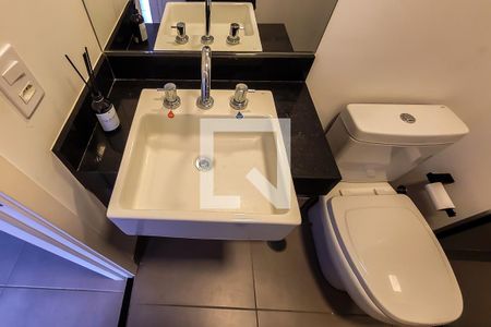 Banheiro de kitnet/studio para alugar com 1 quarto, 21m² em Vila Mariana, São Paulo