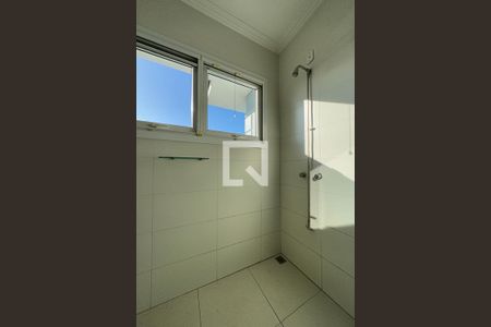 Casa à venda com 300m², 4 quartos e 4 vagasBox do Banheiro da Suíte