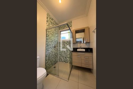 Casa à venda com 300m², 4 quartos e 4 vagasBanheiro Social