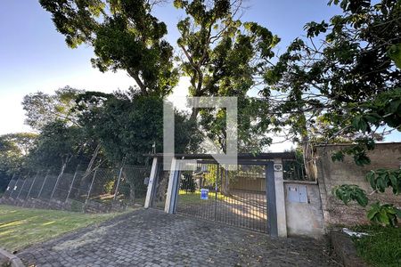 Casa à venda com 300m², 4 quartos e 4 vagasFachada