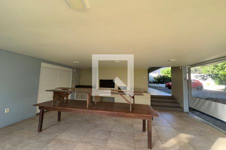 Casa à venda com 300m², 4 quartos e 4 vagasSalão de Festa