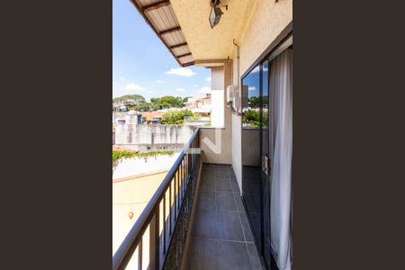 Casa para alugar com 440m², 4 quartos e 2 vagas Casa para alugar com 440m², 4 quartos e 2 vagasSacada